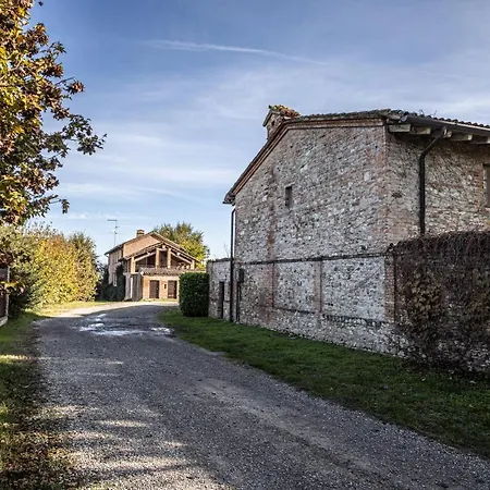 Semesterbostad Il Borghetto *